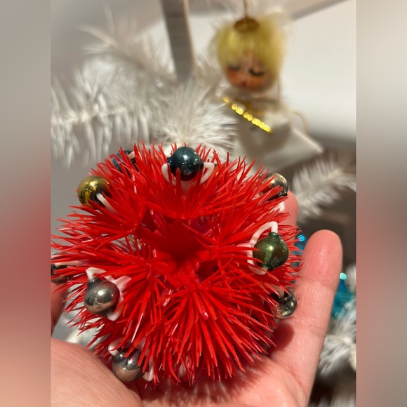 Sputnik Christmas Ball Bundle of Vintage Christmas Tree Ornaments - Picture 2 of 8